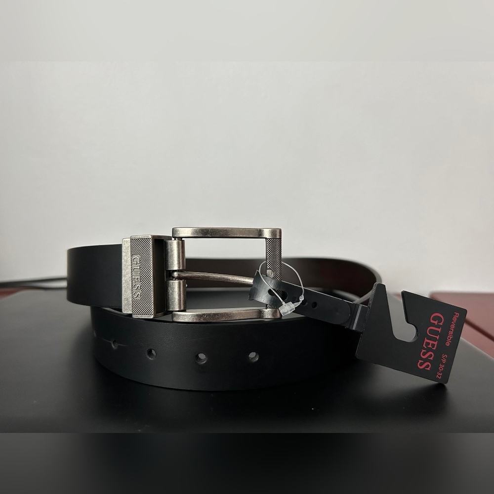 Guess men's reversible belt size S